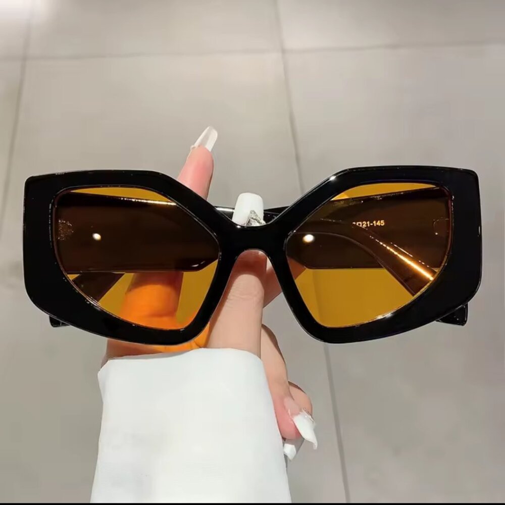 Polygonal Sunglasses - Picture 2 of 4